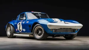 One of the most valuable sports cars in American automotive history has set a record price for Chevrolet. The rare&hell…