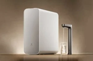 Компания Xiaomi открыла продажи проточного фильтра для воды Mijia Water Purifier 2 Boiling Edition. Устройство объединя…