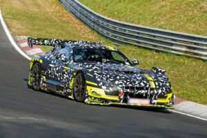 Mercedes-AMG готує суперкар GT Black Series: задній привід, V8 із плоским колінвалом і полегшений кузов